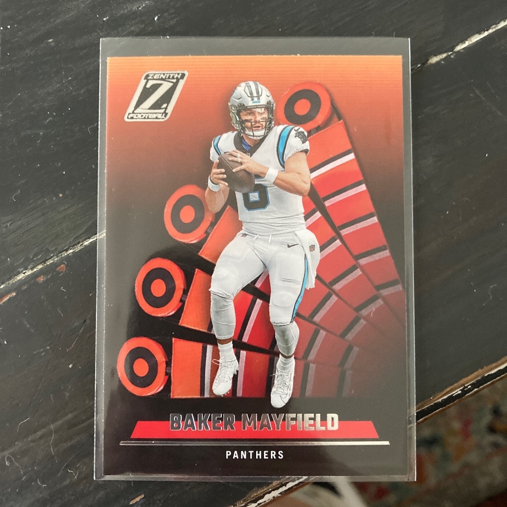 Baker Mayfield panthers card zenith z football card